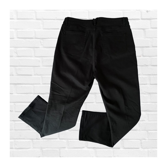 Vineyard Vines Black Denim Classic 5 Pocket Jeans Straight Leg Stretch Women 32 - Picture 2 of 9